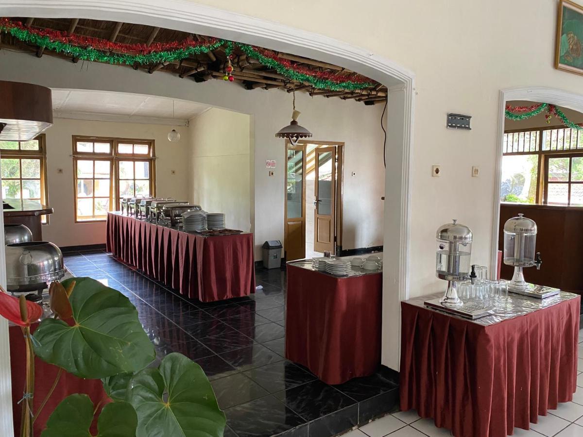 Hotel Puspa Sari تْشياتِر المظهر الخارجي الصورة