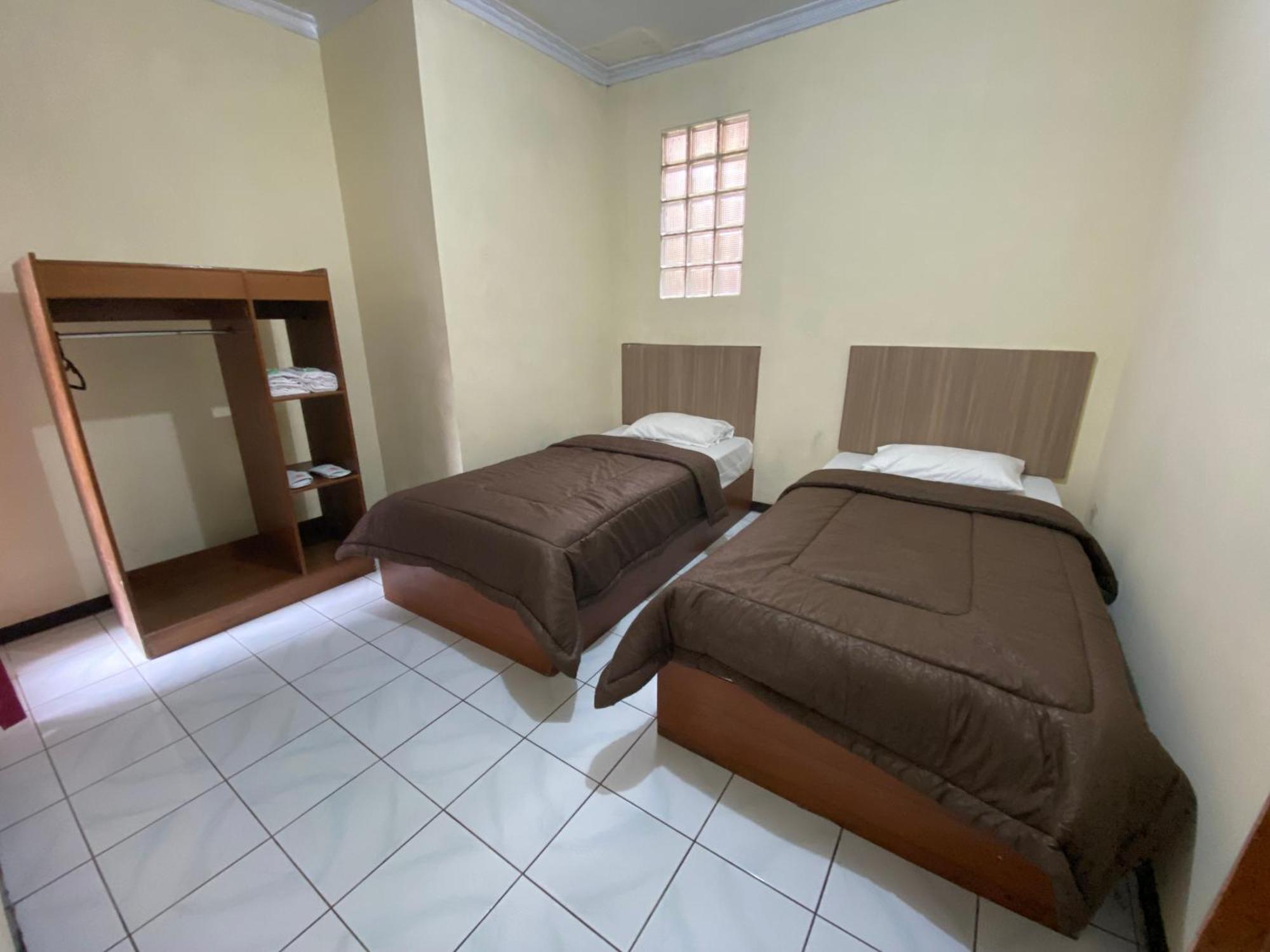 Hotel Puspa Sari تْشياتِر المظهر الخارجي الصورة